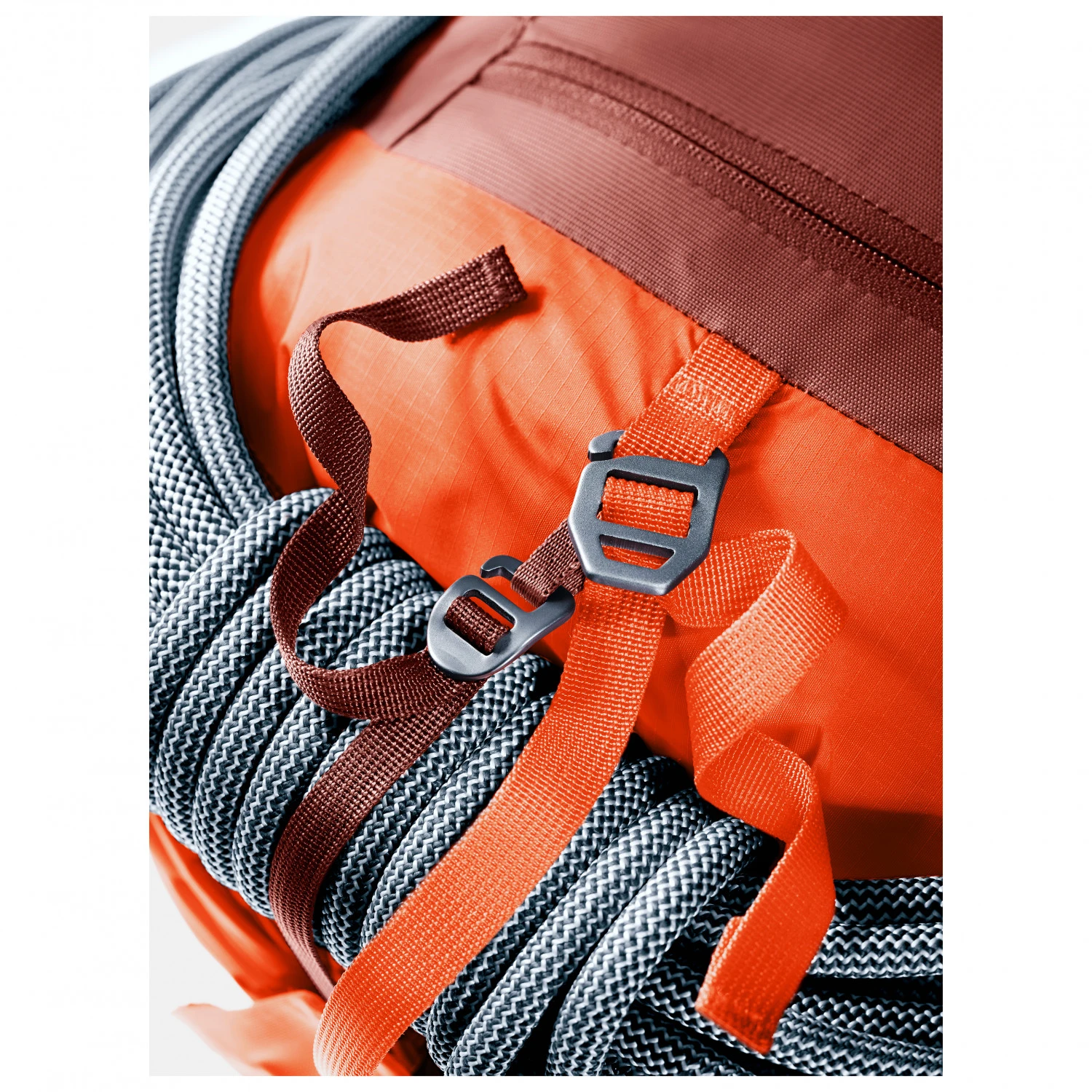 Deuter Guide 30 - Mountaineering Backpack - Image 6