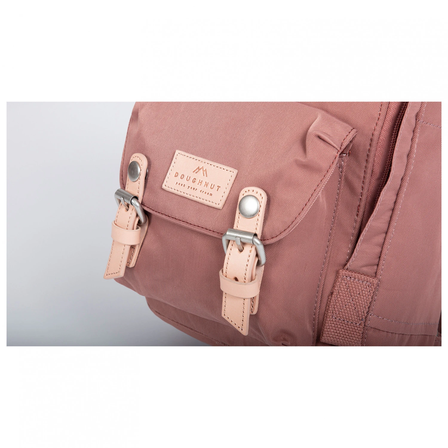 Doughnut Macaroon Mini 7 - Daypack - Image 10