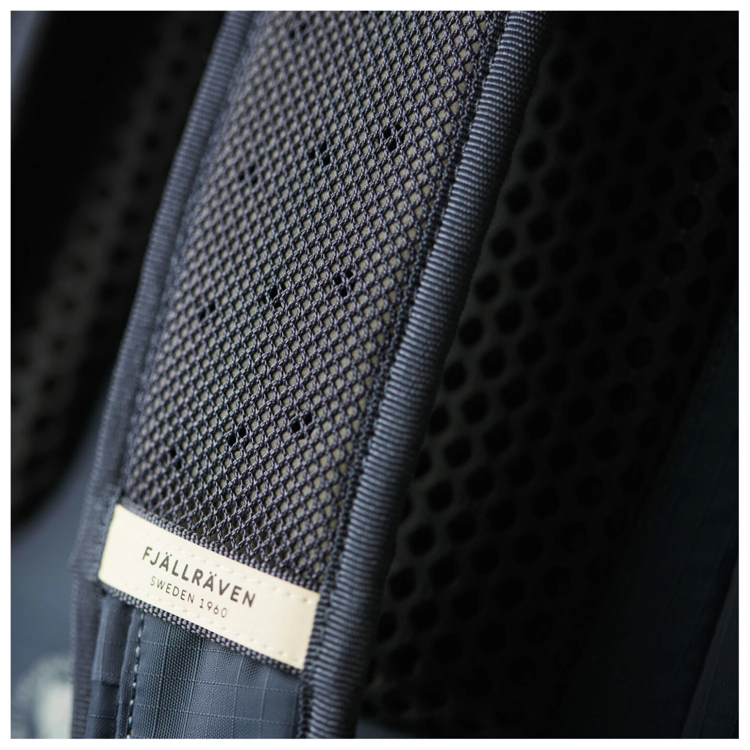 FJÄLLRÄVEN Abisko Hike 35 - Walking Backpack - Image 7