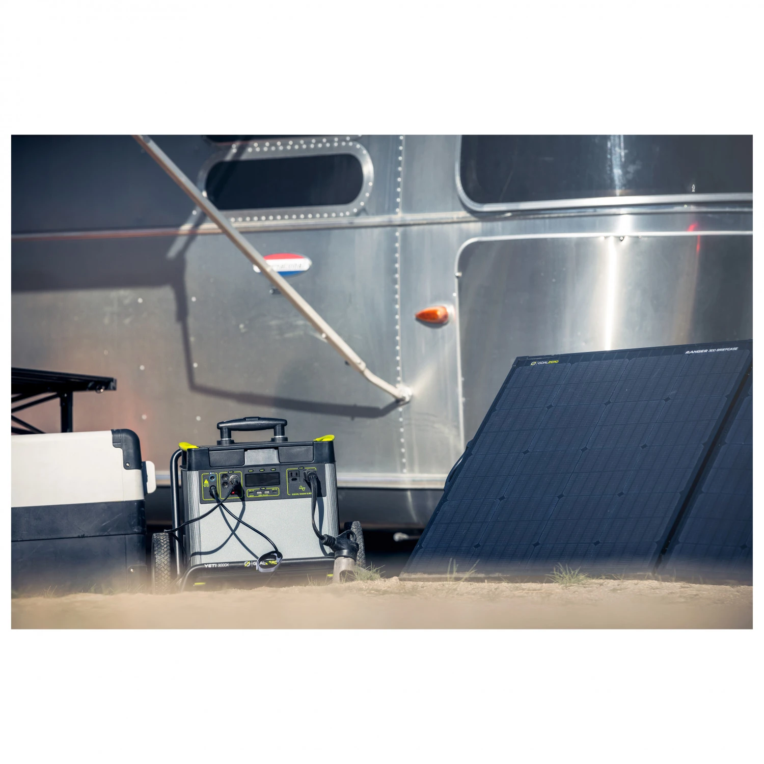 Goal Zero Ranger 300 Briefcase - Solar Panel - Image 8