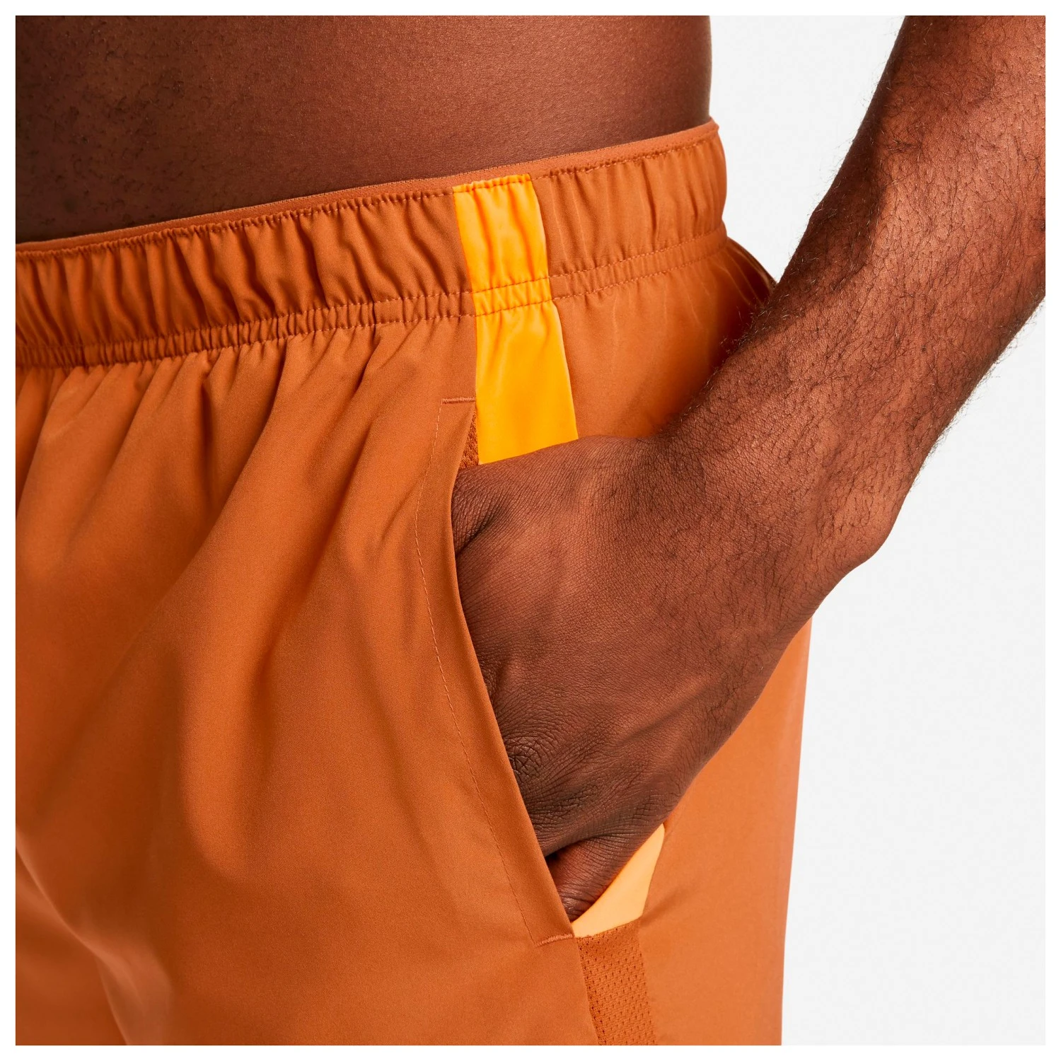 Nike Dri-FIT Run Division Challenger - Running Shorts - Image 4
