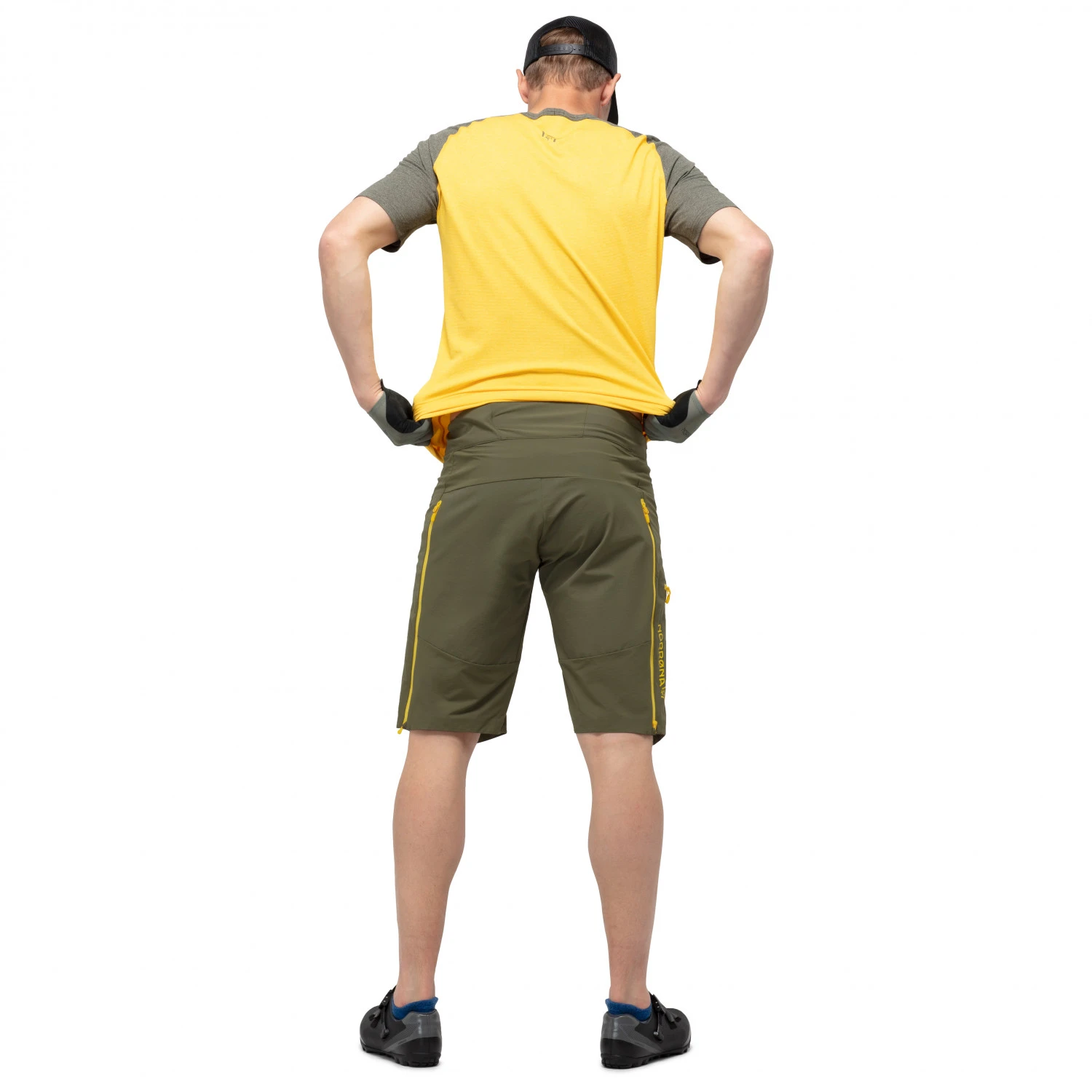 Norrøna Fjørå Flex1 Mid Weight Shorts - Cycling Bottoms - Image 4