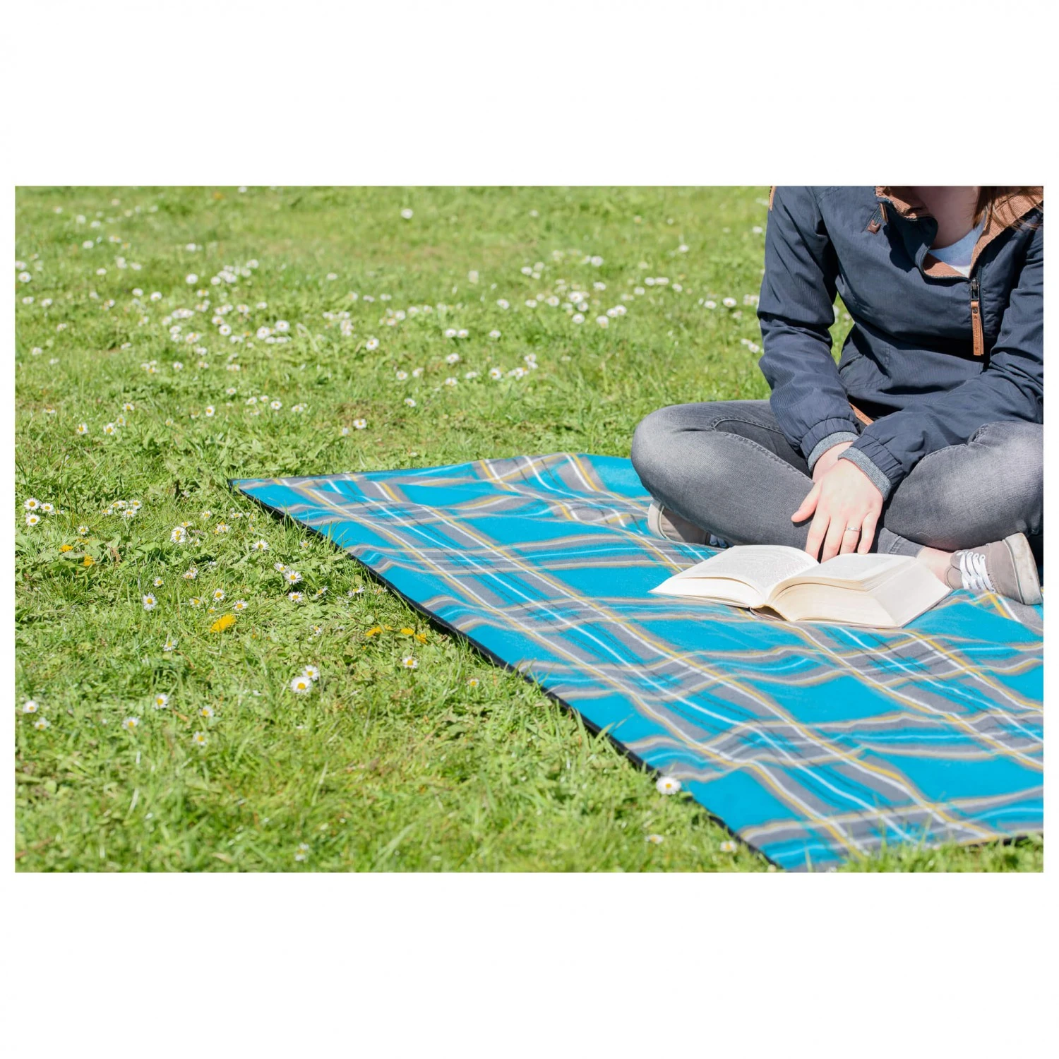 Uquip Scotty - Picnic Blanket - Image 2