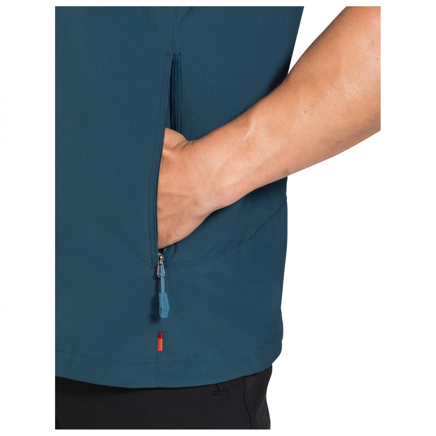 VAUDE Hurricane Vest III - Softshell Vest - Image 5